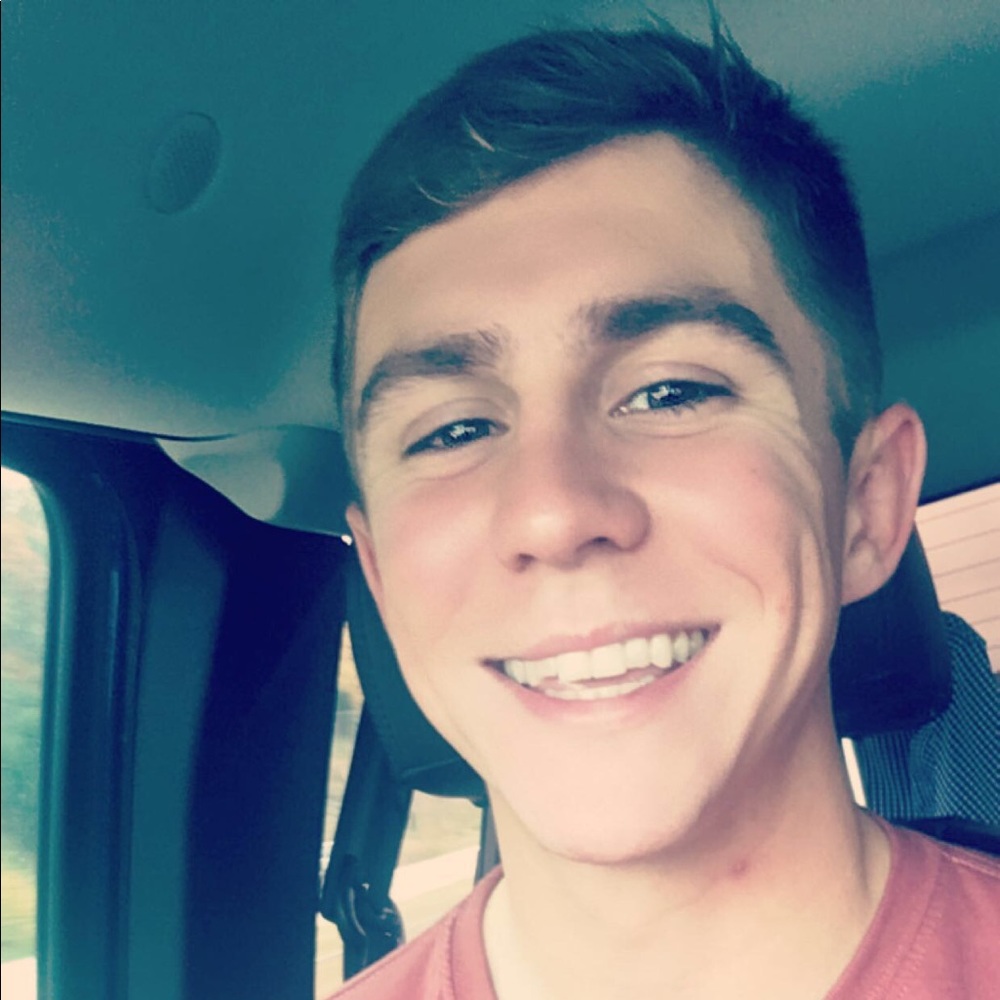 Meet your Posher, Joshua